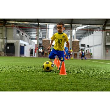 Aula de Futebol para Criança em Nova Esperança, Balneário Camboriú